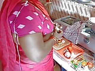 tamil tamil neelaveni desi wife kitchen working rough hard beeg indian style neelaveni desi